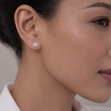 Graff Wild Flower Petite Pave Diamond Stud 18k White Gold Earrings 0003890