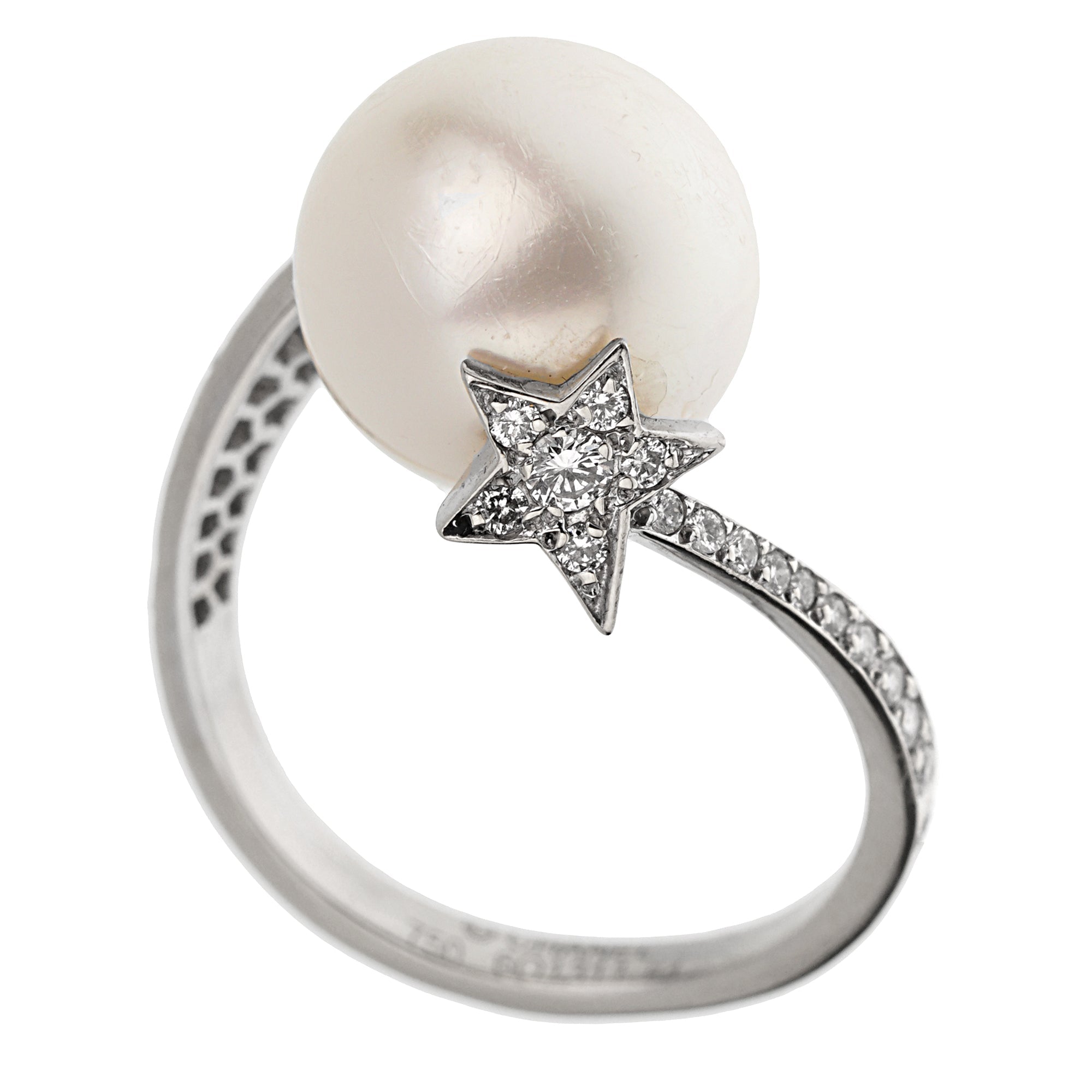 Louis Vuitton Flower Diamond White Gold Cocktail Ring – Opulent Jewelers