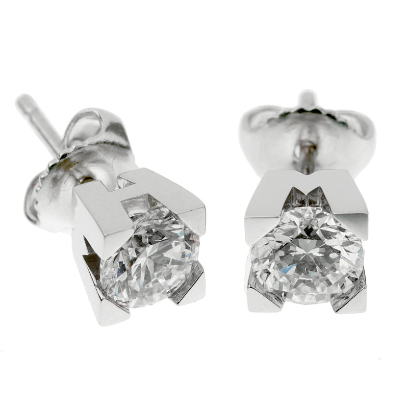 Harry Winston Platinum Diamond Stud Earrings 51HwBo