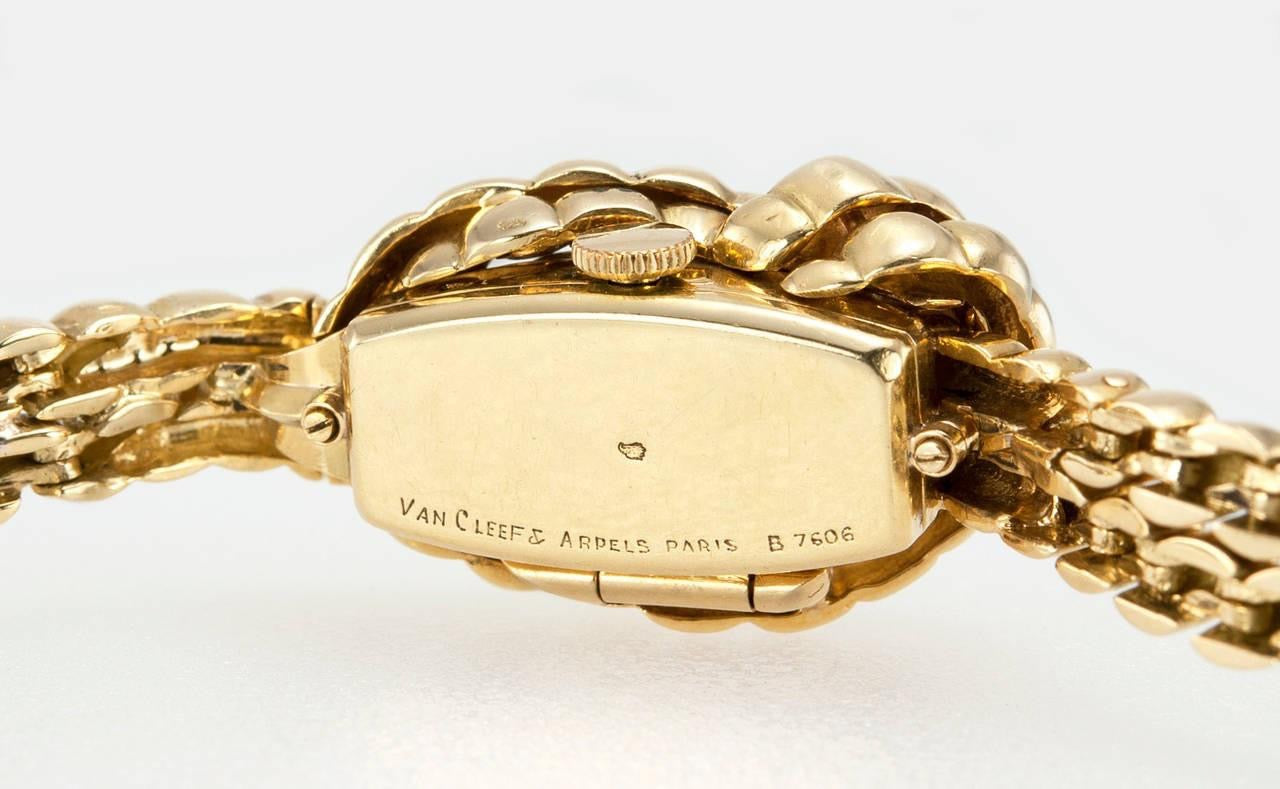 How to Spot Fake Van Cleef & Arpels Jewelry – Opulent Jewelers