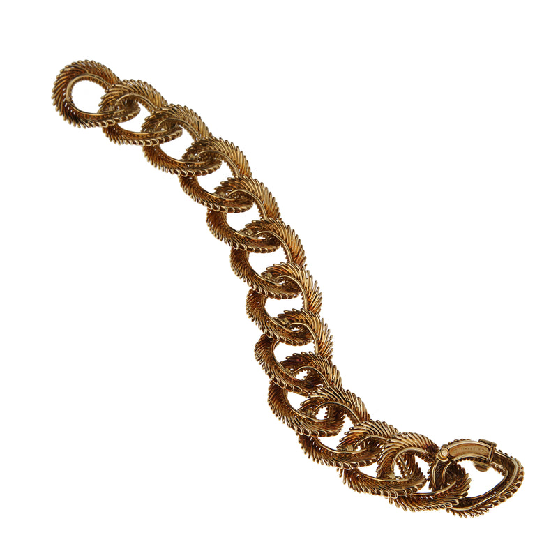 Van Cleef & Arpels Georges l'Enfant Angel Hair 18k Yellow Gold Bracelet (4)