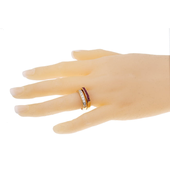 Bvlgari Vintage Ruby Diamond Yellow Gold Band Rings 1bvFr0