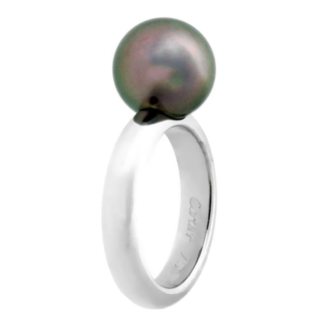 Cartier Pearl White Gold Ring 0000139