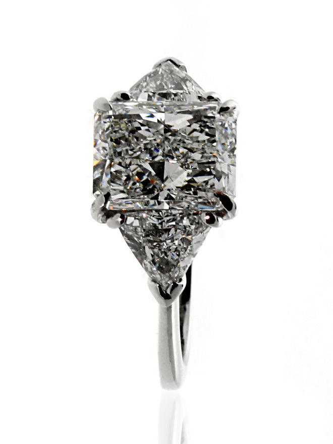 Cartier Starburst Diamond Engagement Ring in Platinum cartier-starburst-diamond-engagement-ring-in-platinum