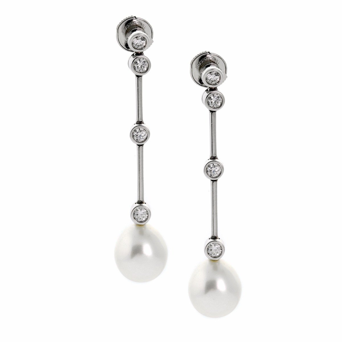 Chanel Plume de Chanel Pearl Diamond White Gold Earrings
