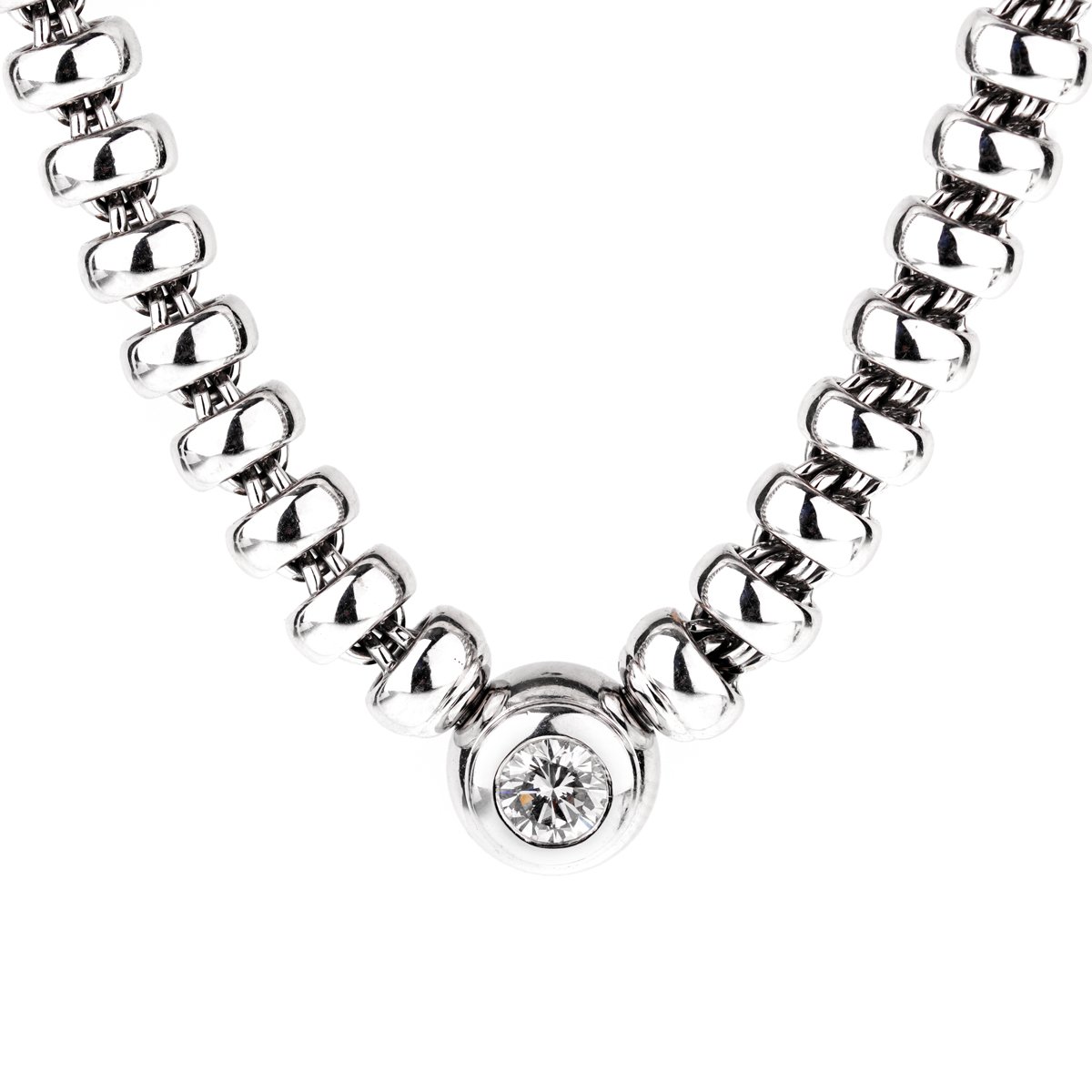 Chopard Solitaire Chopard Les Chaines Diamond Solitaire White Gold Necklace
