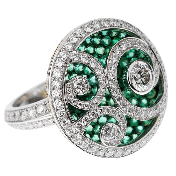 Graff Diamond on Emerald Wave Diamond White Gold Cocktail Ring 0003099