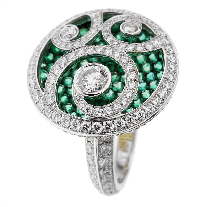 Graff Diamond on Emerald Wave Diamond White Gold Cocktail Ring 0003099