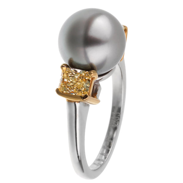 Graff Pearl Yellow Diamond Platinum Cocktail Ring 0002757