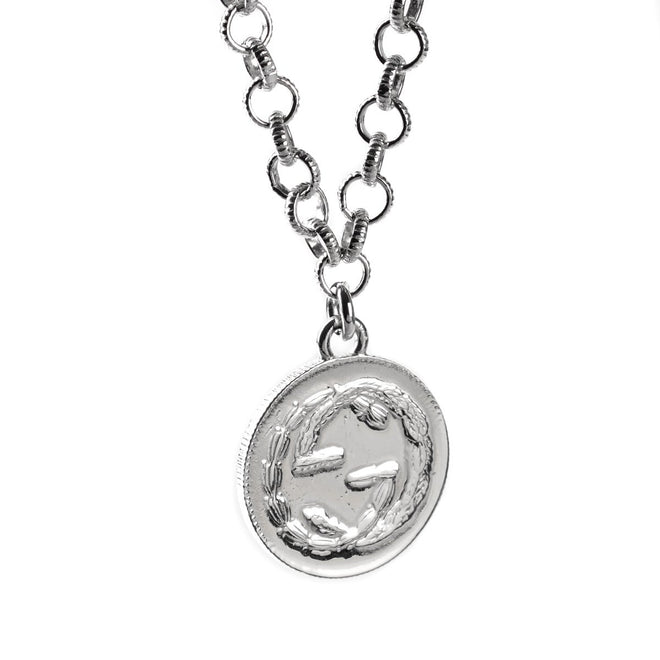 Gucci Double G Bee Coin Silver Necklace 0000764