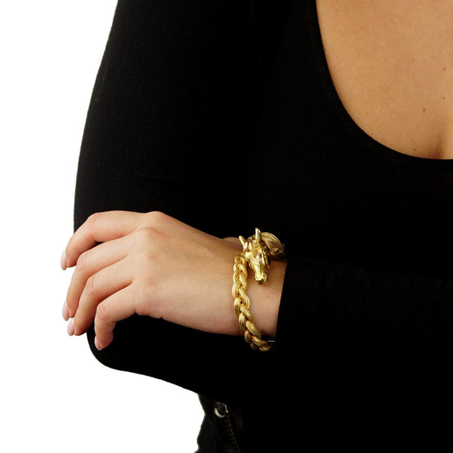 Shop Luxury-Inspired Bangle Bracelets for A High-end Look Gold