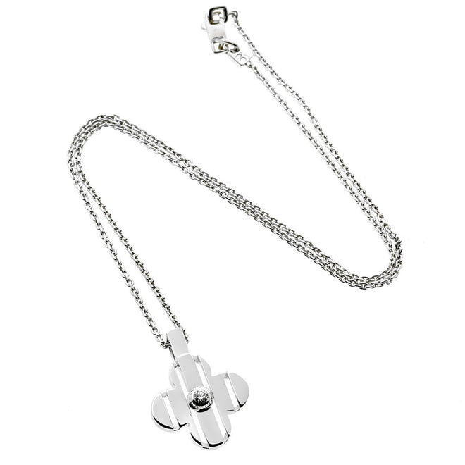 Louis Vuitton Flower Pendant Necklace 18K White Gold with Diamonds