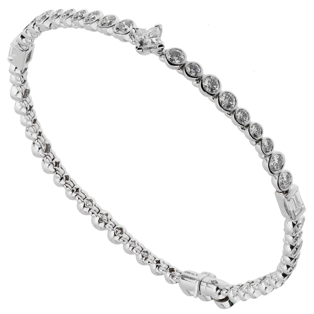 Louis Vuitton Empreinte Diamond White Gold Bracelet For Sale at 1stDibs   louis vuitton bracelet white, lv bracelet white gold, louis vuitton tennis  bracelet