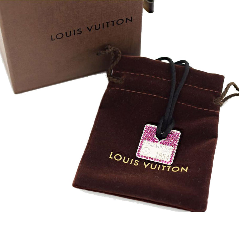 Louis Vuitton Craquantes Pink Sapphire Diamond White Gold Pendant Necklace