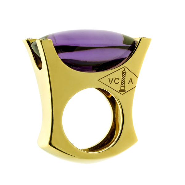 Van Cleef and Arpels Gold Diamond Amethyst Ring 0000216