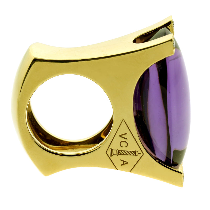 Van Cleef and Arpels Gold Diamond Amethyst Ring 0000216