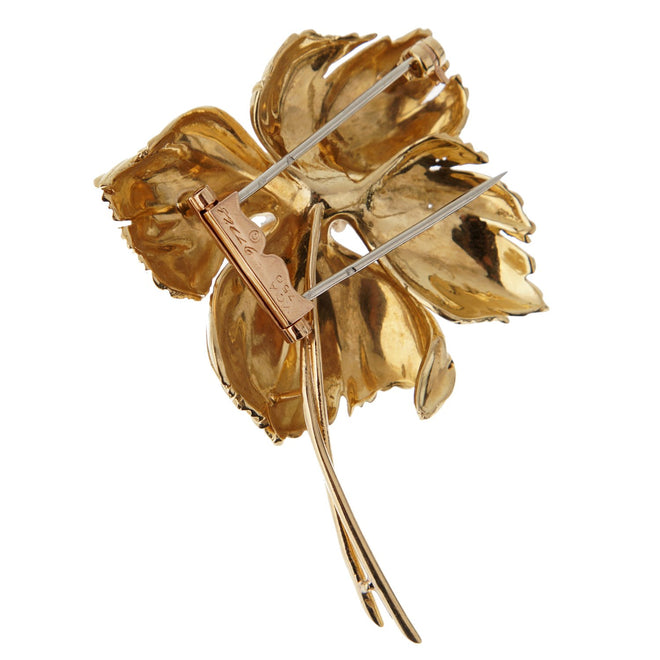 Van Cleef & Arpels Flower Diamond Gold Brooch 119JA