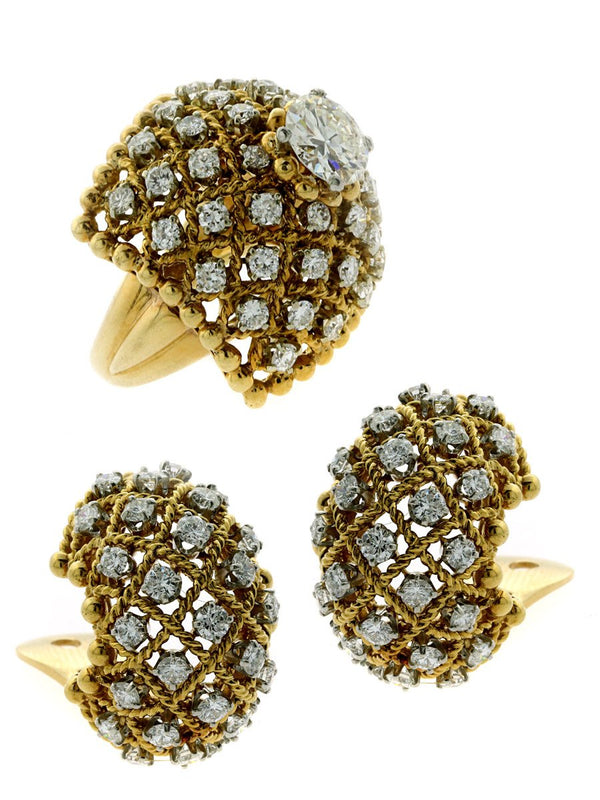 Van Cleef & Arpels Gold Diamond Ring and Earring Suite 0001425